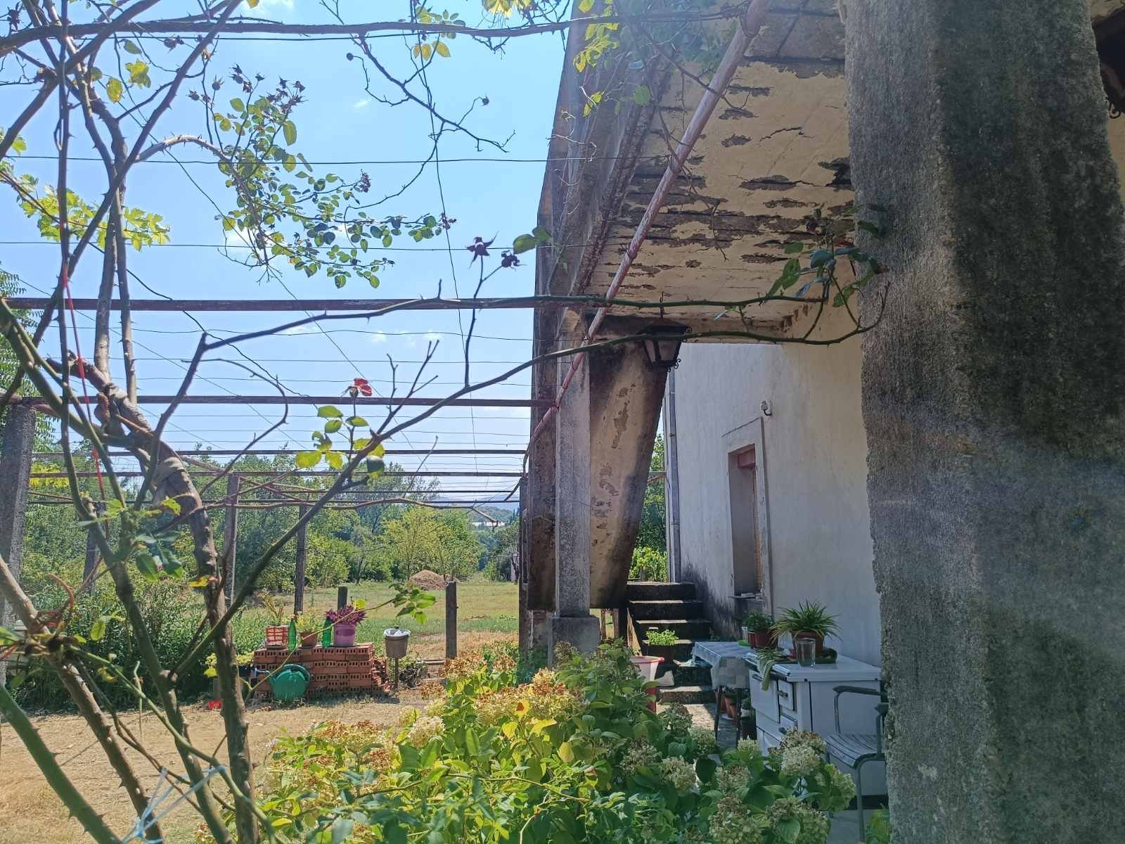 Danilovgrad _ SPUŽ _ Daire _ 3 ODA _ 82 m² _ 0. KAT _ Mobilyalı