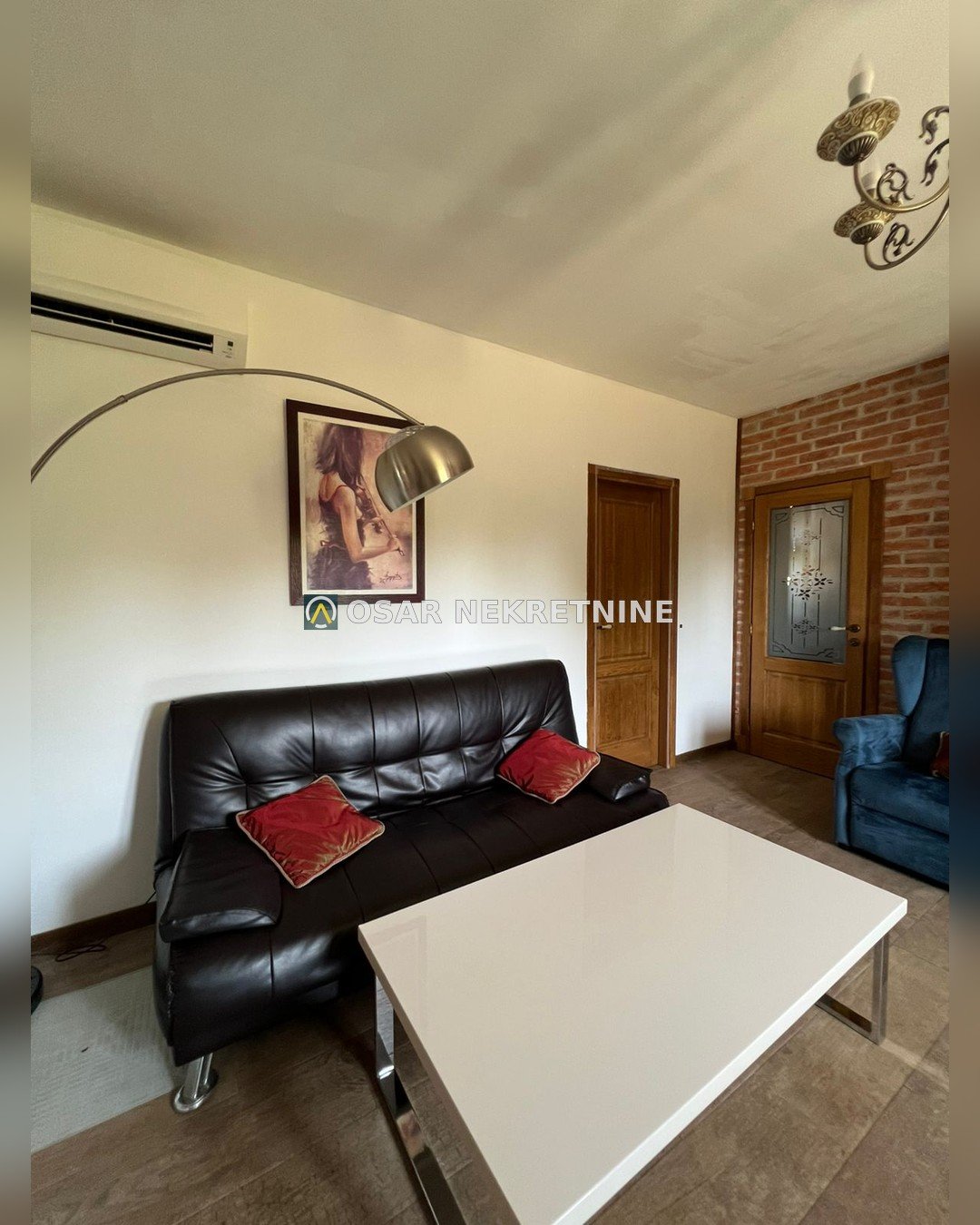 Budva _ KRIMOVICA _ Ev _ 3 ODA _ 77 m² _ 2. KAT _ Mobilyalı