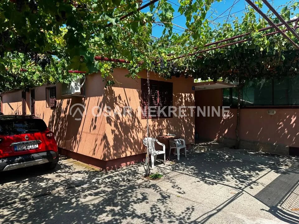 Podgorica, Zagoric'te Kiralık 2+1 Müstakil Ev, 60 m²
