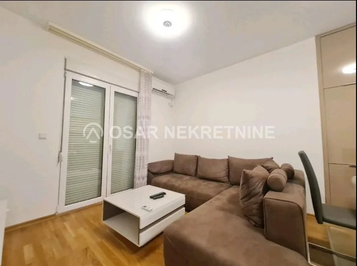 Stari Aerodrom'da Kiralık 2+1 Mobilyalı Daire, 60 m²